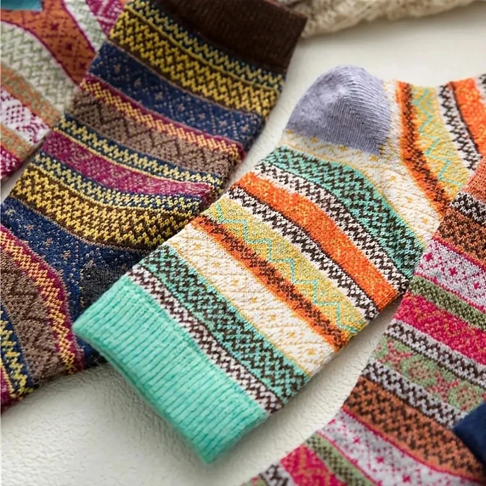 Smiley Limited Edition Vintage Design New Winter Socks
