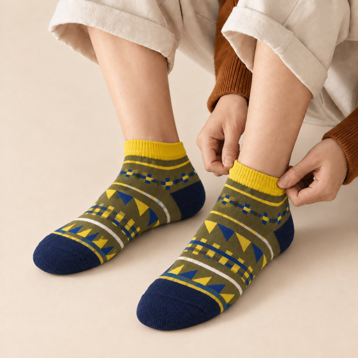 Vintage Design Limited Edition Short Ankle Design Socks