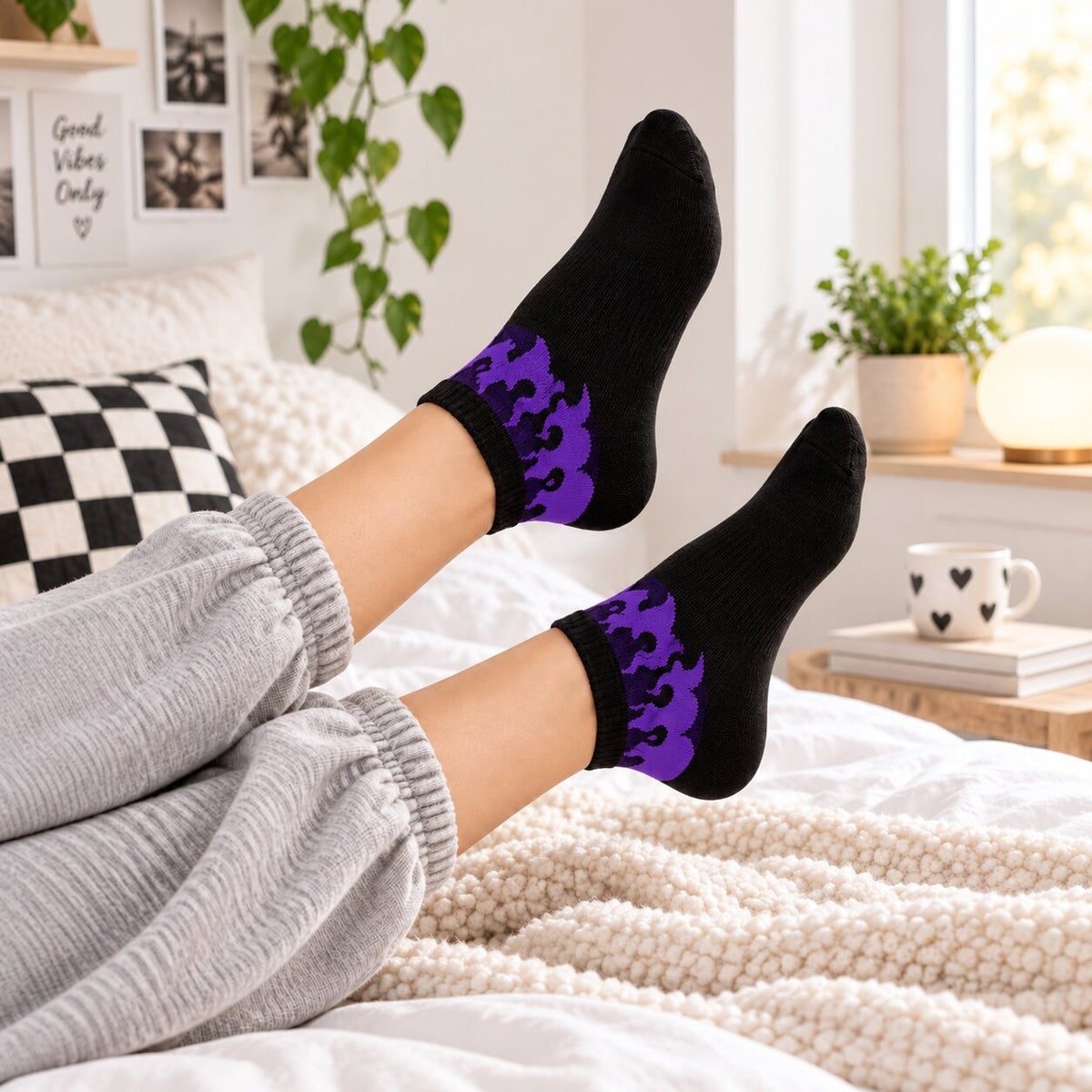 Fire Edition Vintage Style New Soft ALL Season Socks