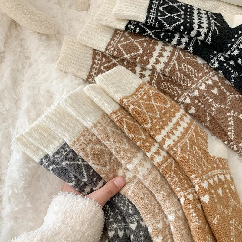 Zukki Edition Cozy Vintage Style New Soft Winter Socks