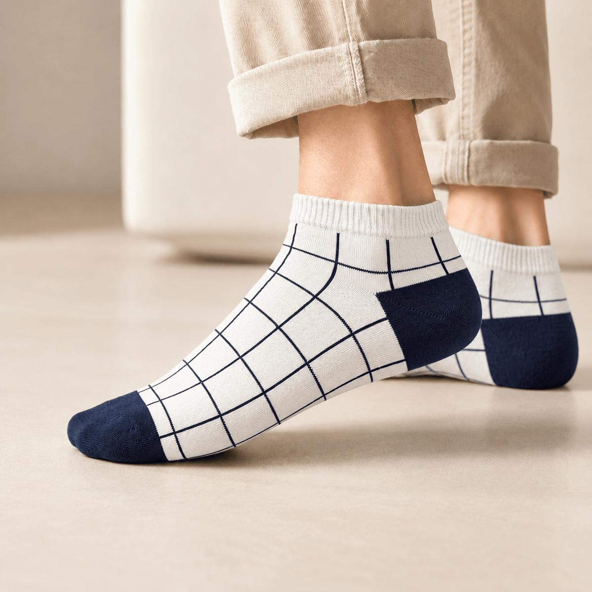 Premium Vintage Edition White / Navy checked ankle socks